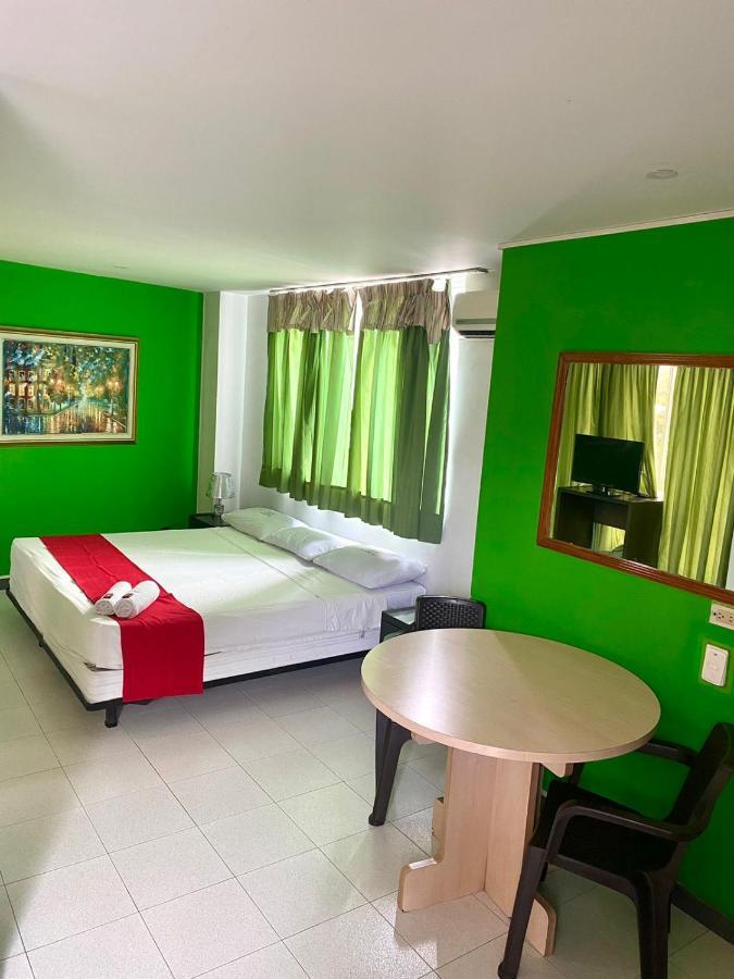 Hotel Santelmo Cali Bagian luar foto