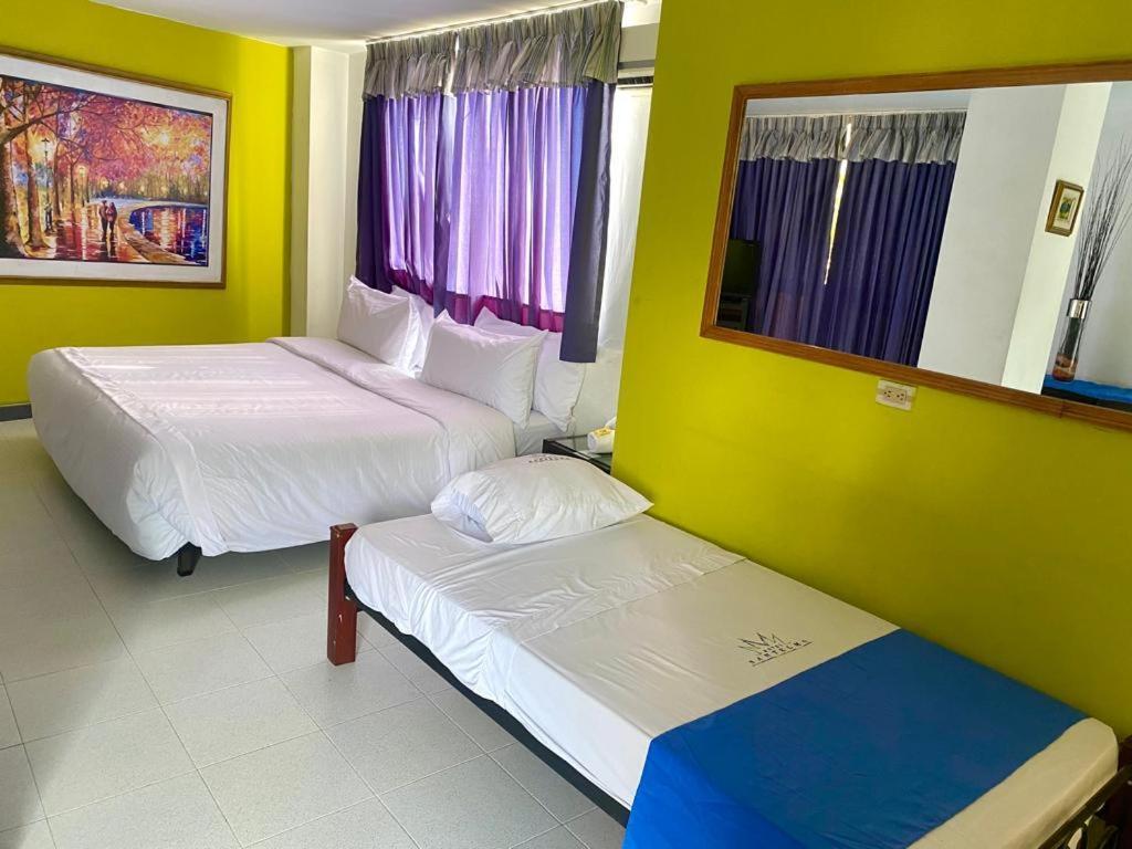 Hotel Santelmo Cali Bagian luar foto