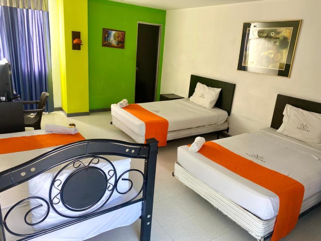 Hotel Santelmo Cali Bagian luar foto