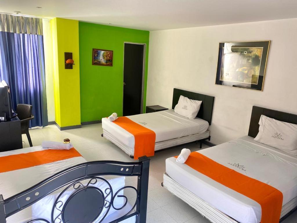 Hotel Santelmo Cali Bagian luar foto
